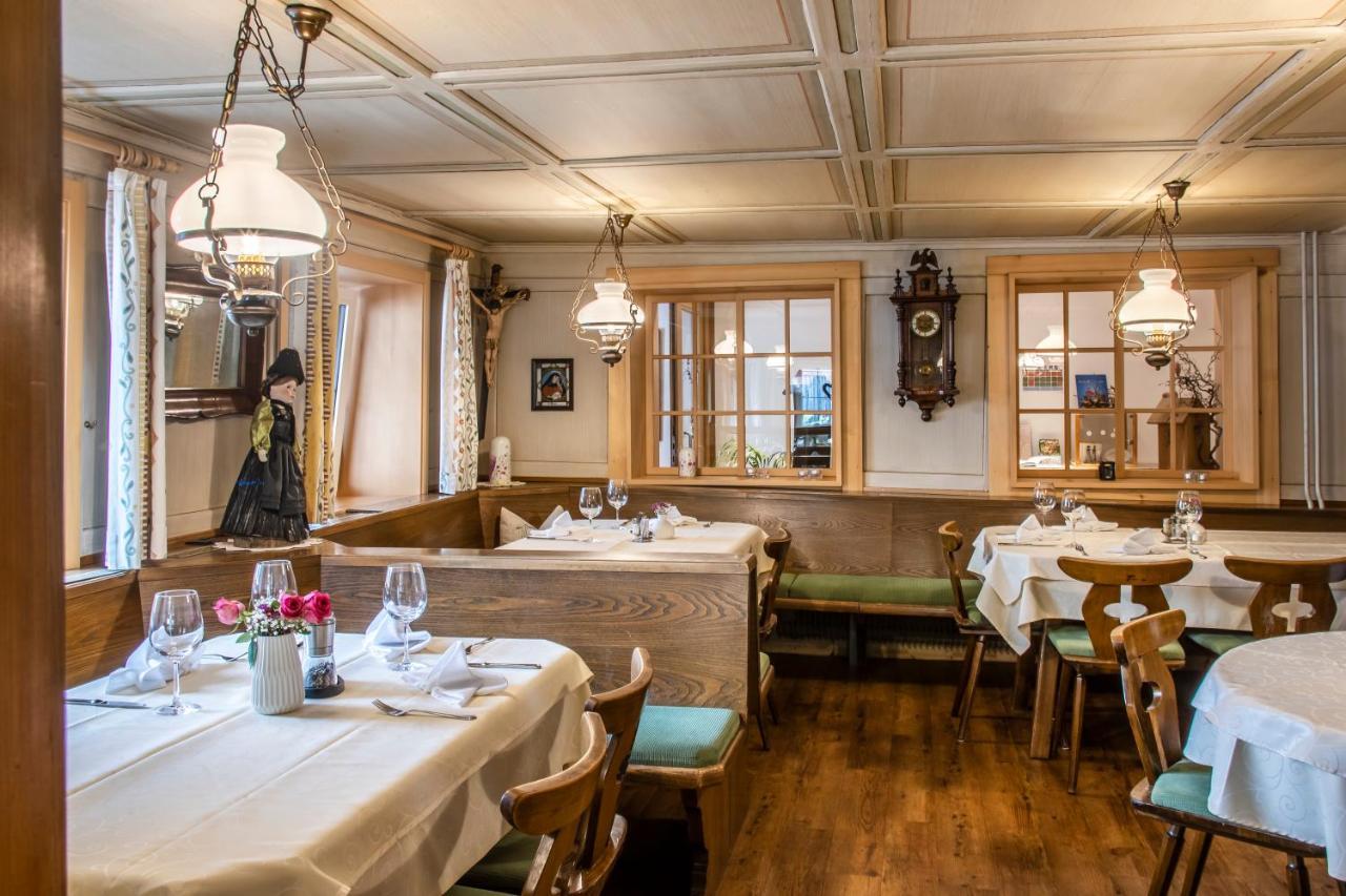 Familienhotel Adler Lingenau Exteriör bild