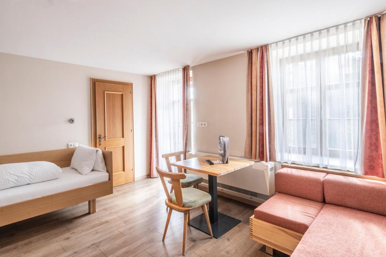 Familienhotel Adler Lingenau Exteriör bild