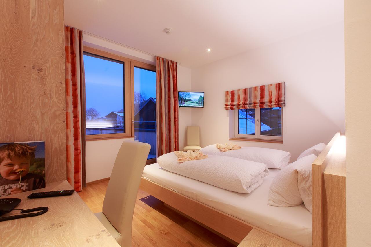 Familienhotel Adler Lingenau Exteriör bild