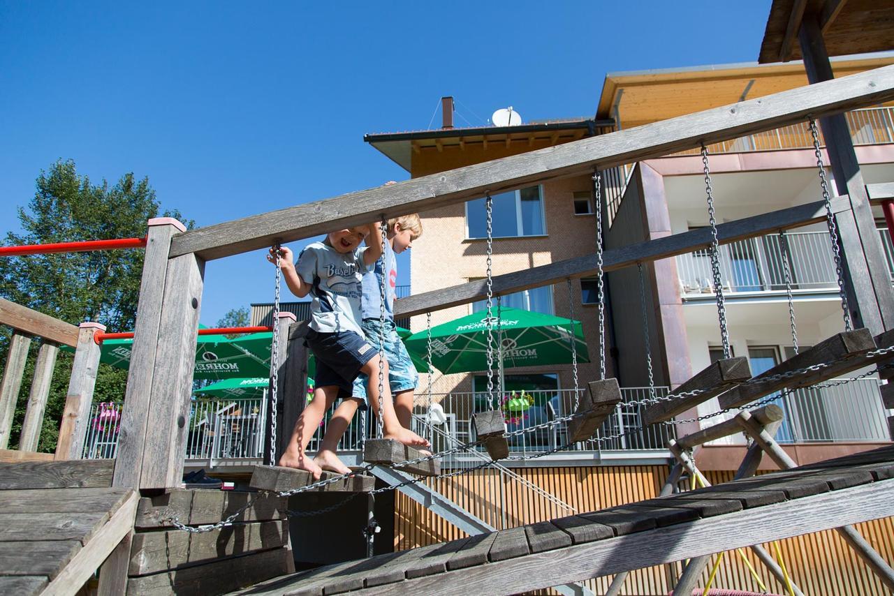 Familienhotel Adler Lingenau Exteriör bild